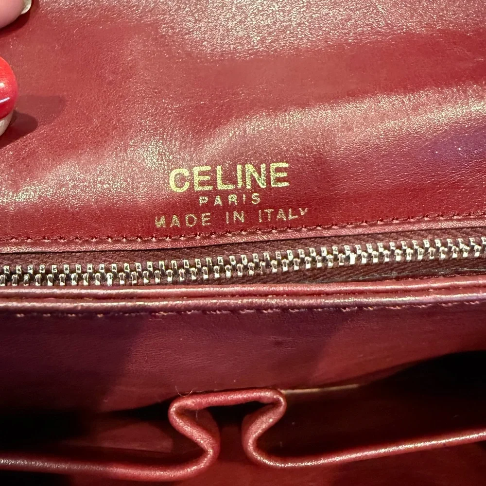 Vintage Céline Horse Carriage Clasp Burgundy Leather Shoulder Bag - Picture 10 of 16